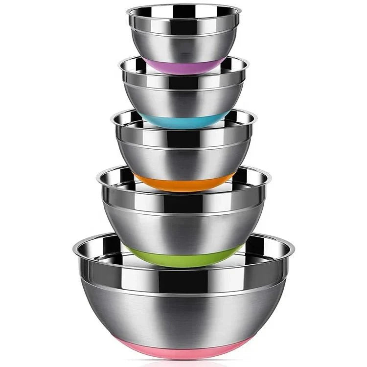 Multi-size mixing bowl set