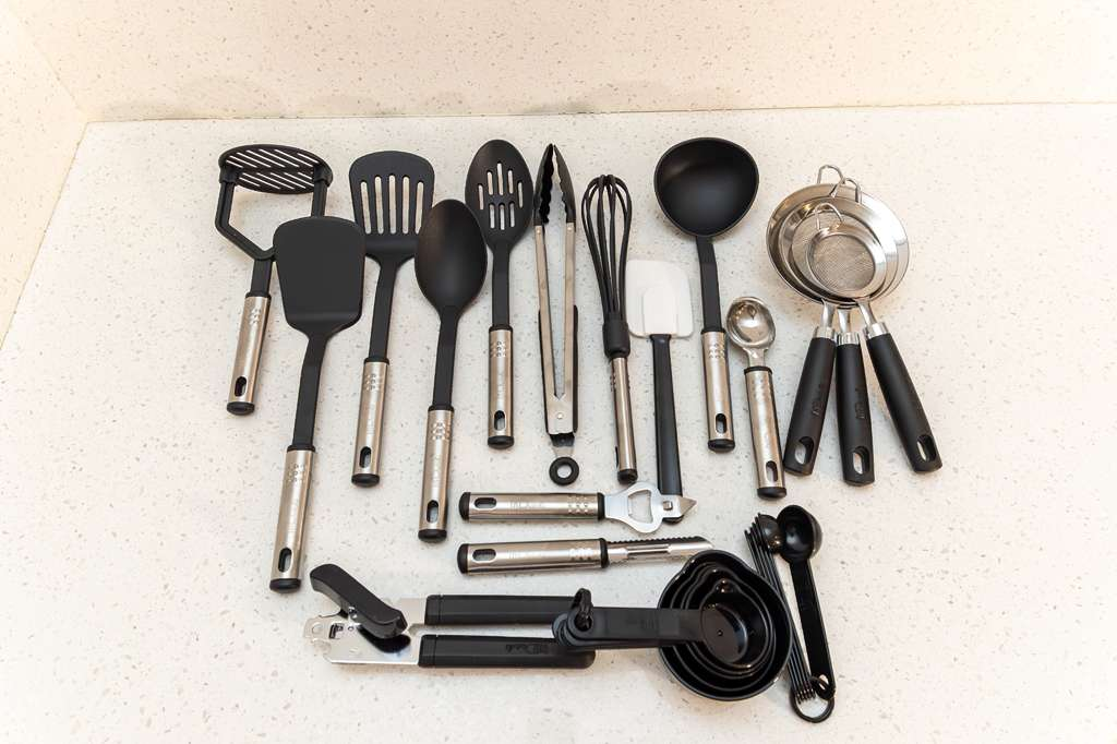 21-Piece Non-Stick Kitchen Utensil & Tool Set with Stainless Steel Handles